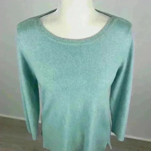 Carolyn Taylor Light Blue Scoop Neck Sweater Size L - Picture 2 of 9